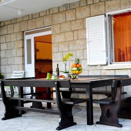 Lina - Two Bedroom With Terrace A1