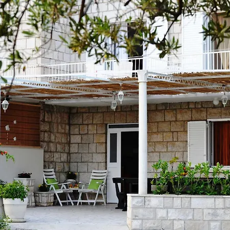 Lina - Two Bedroom With Terrace A1 *