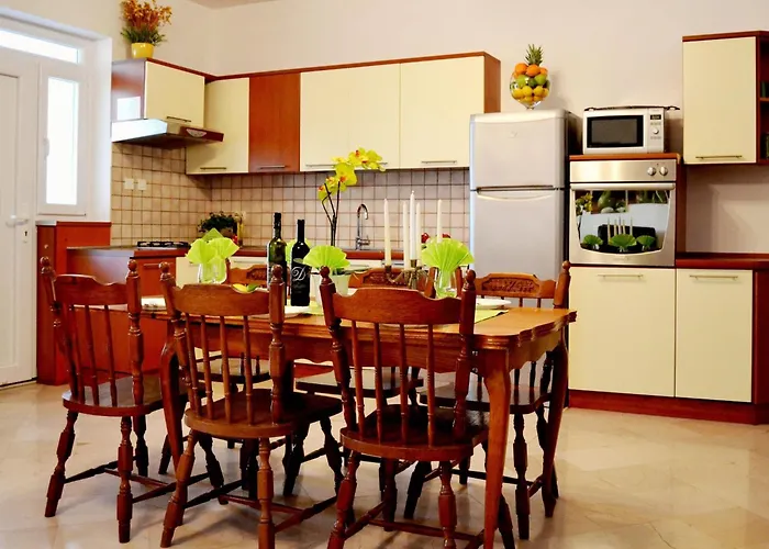 公寓 Lina - Two Bedroom With Terrace A1