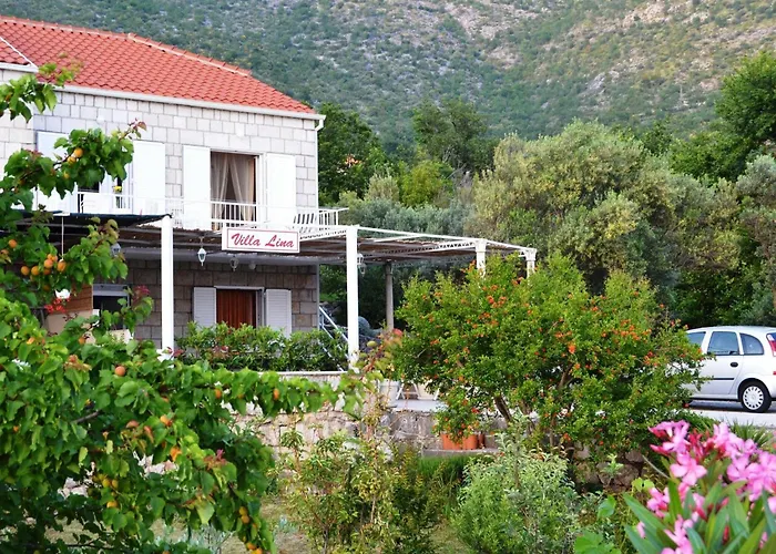 Lina - Two Bedroom With Terrace A1 Brsečine